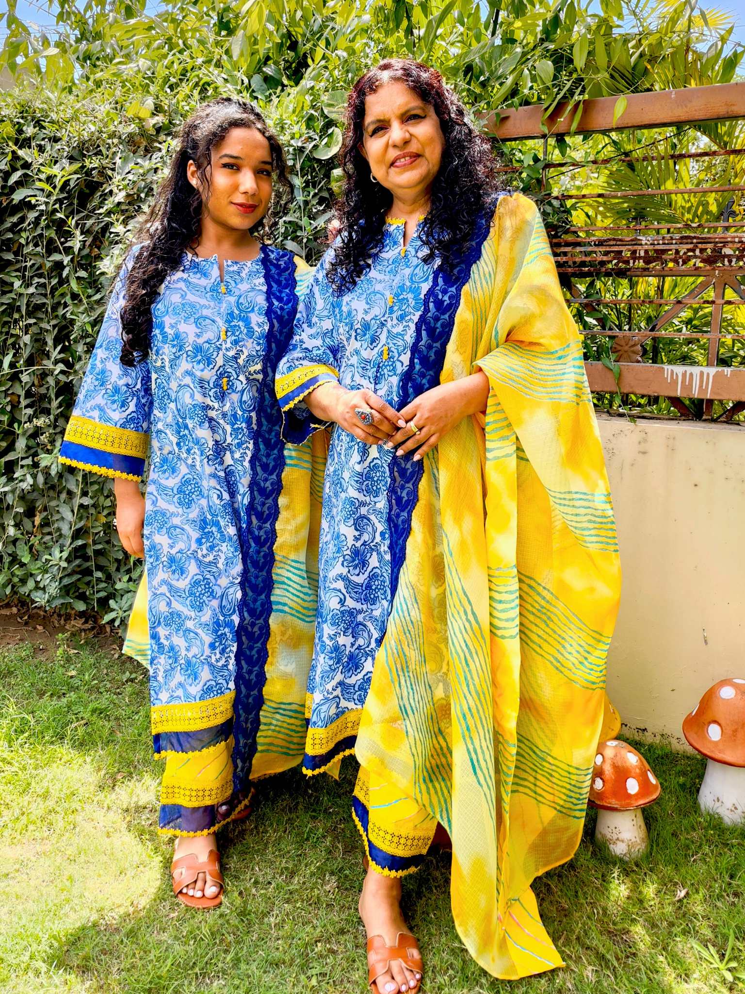 Blue Digital Printed Yellow Lace Cotton Stitched Suit Set
