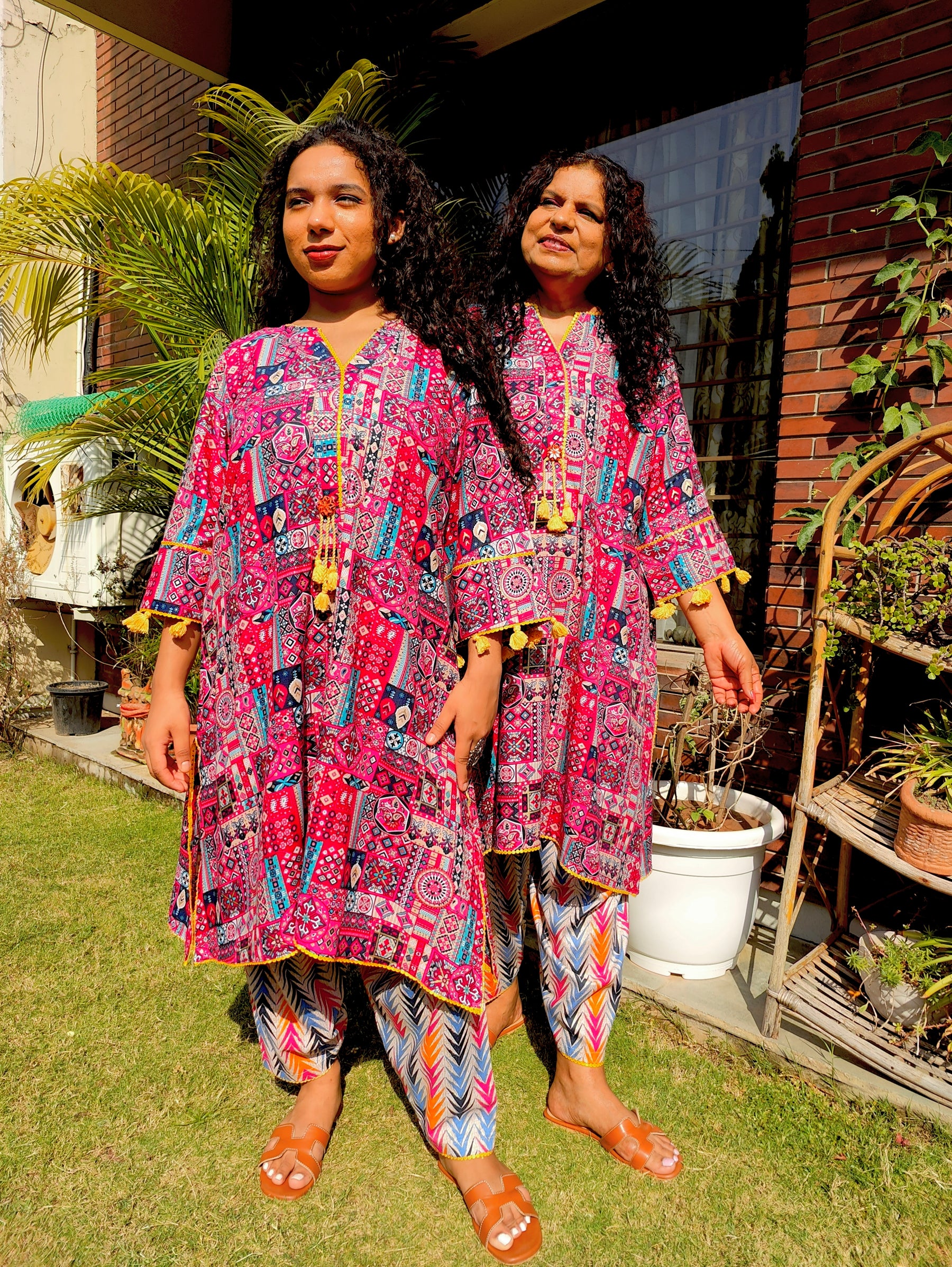 Multi-coloured yellow Lace Cotton Stitched Co-Ord Set