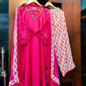 Magenta Cotton Mirror Embroidered Stitched Suit Set