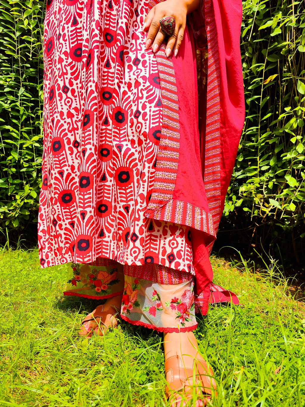 Red and White Floral Embroidered Lace Cotton Stitched Suit Set