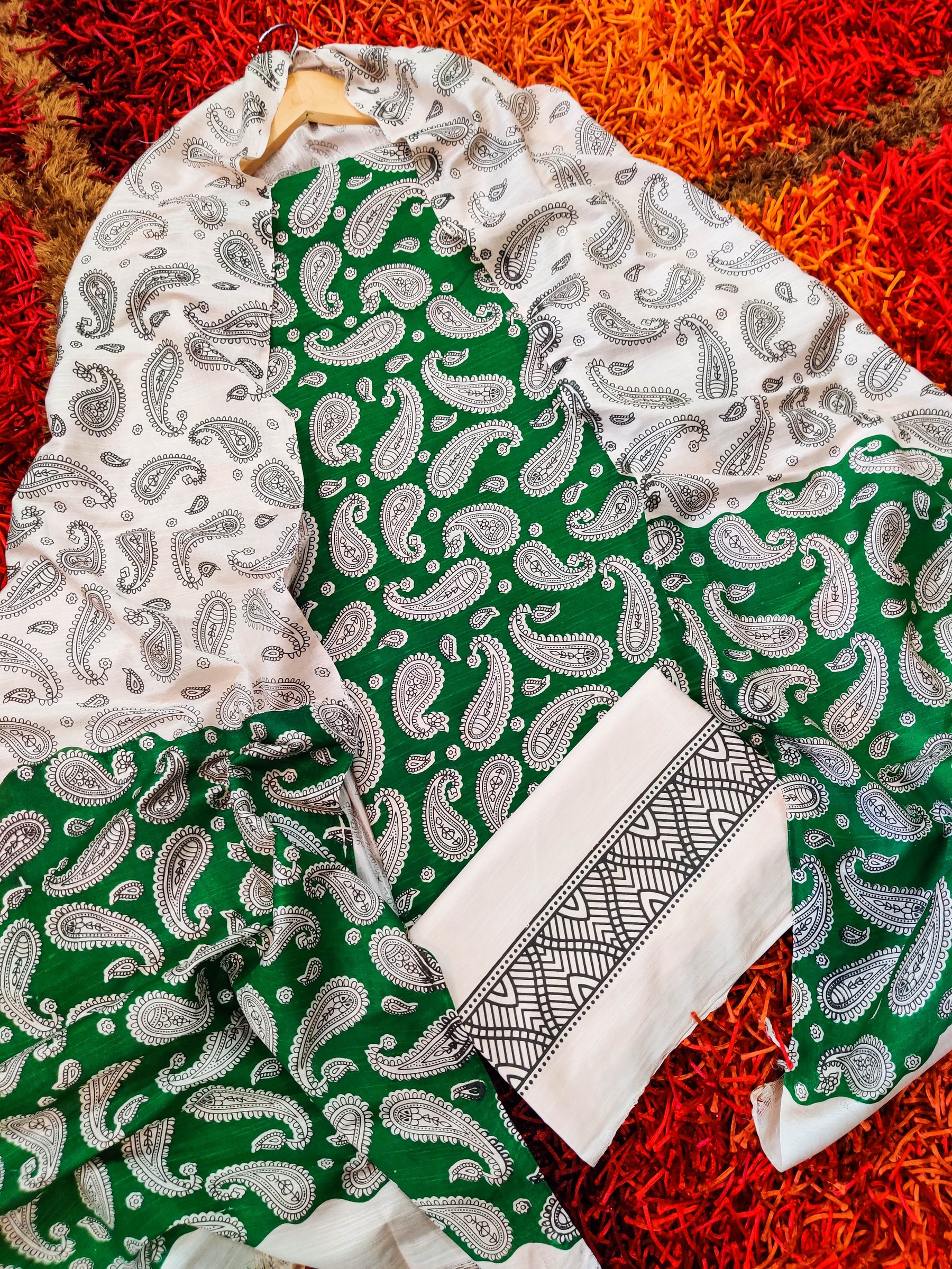 Green Paisley Madhubani Cotton Silk Unstitched Dress Material Suit Set