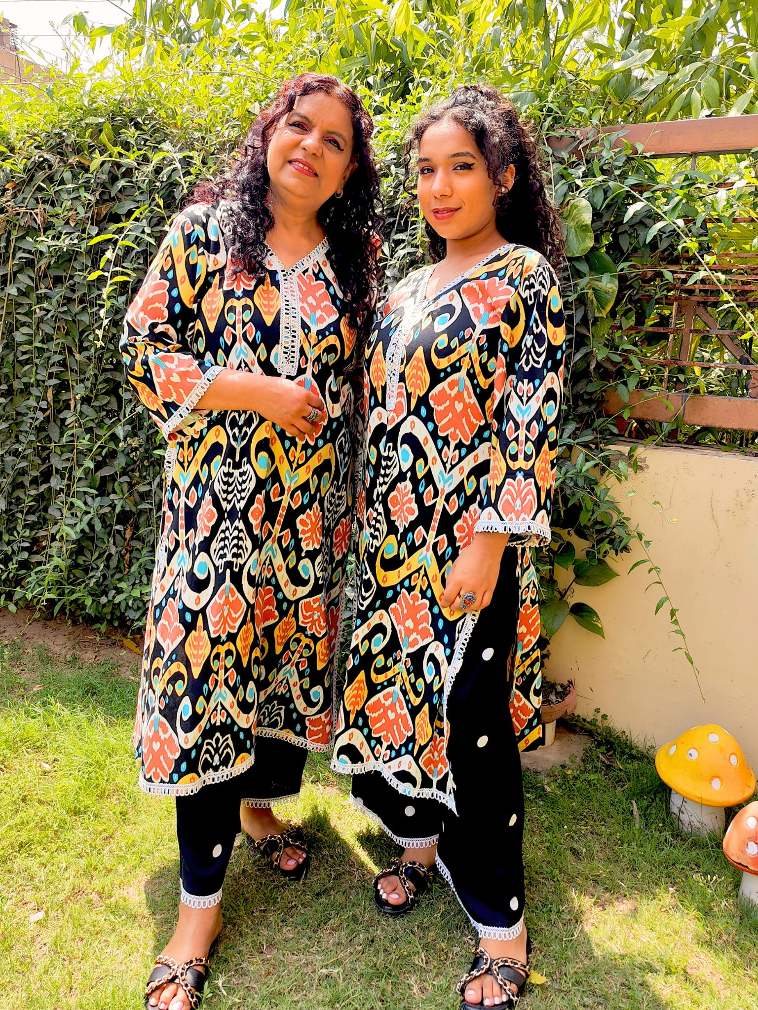 Black Abstract Digital Printed Cotton Stitched Co-Ord Set