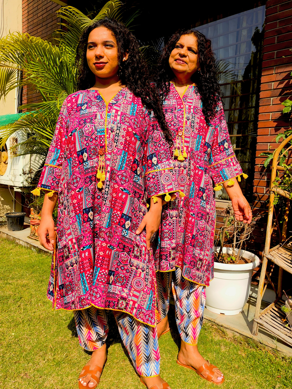 Multi-coloured yellow Lace Cotton Stitched Co-Ord Set