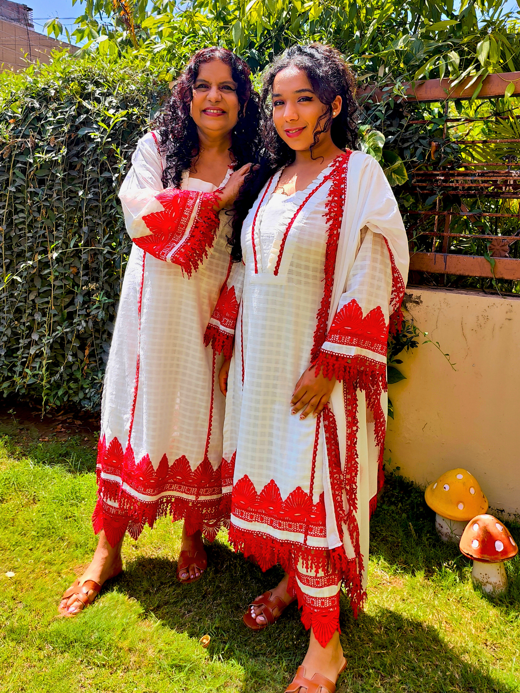 White Cotton Red Lace Paisley Stitched Suit Set