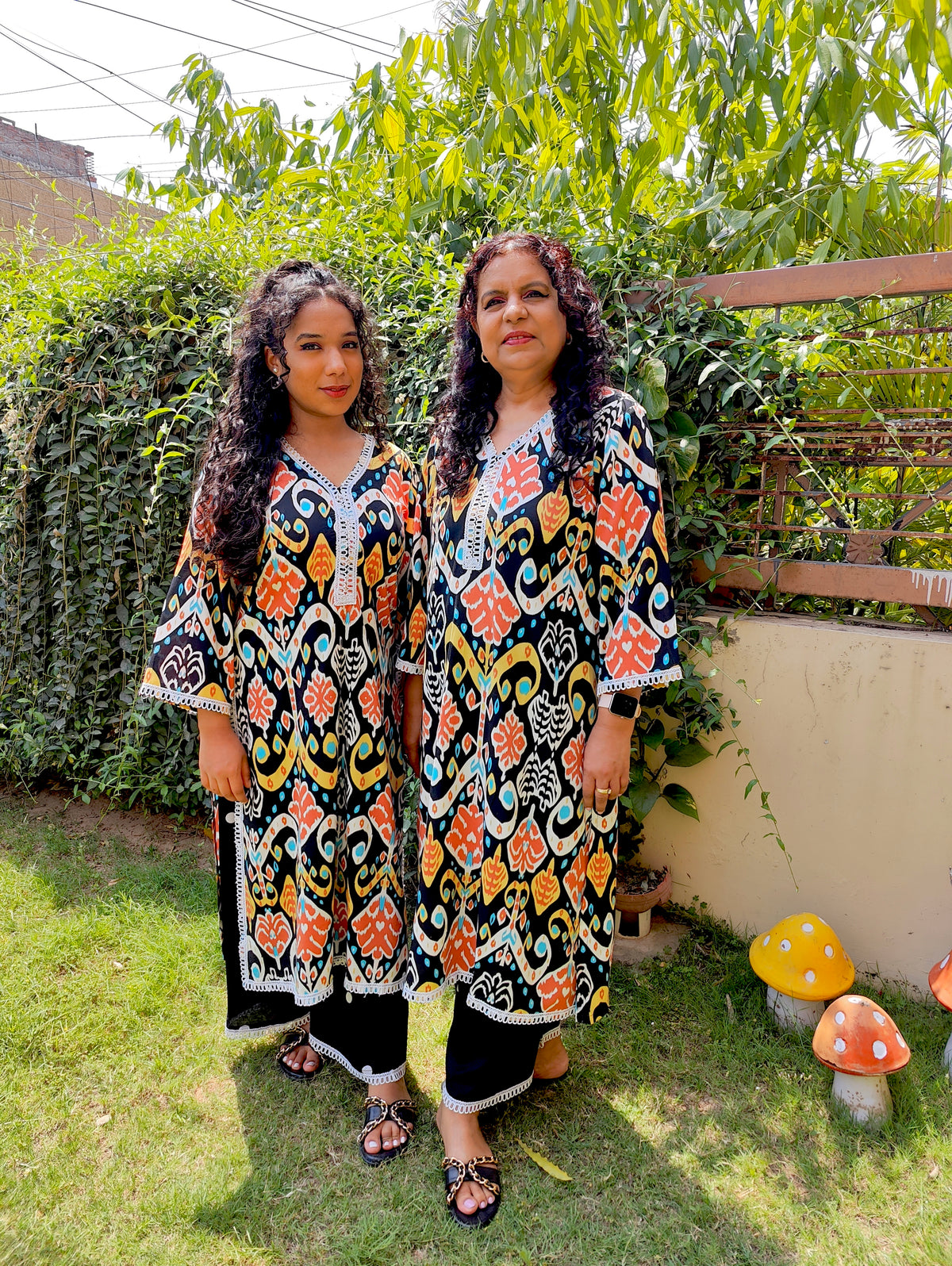 Black Abstract Digital Printed Cotton Stitched Co-Ord Set