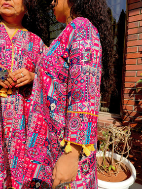 Multi-coloured yellow Lace Cotton Stitched Co-Ord Set