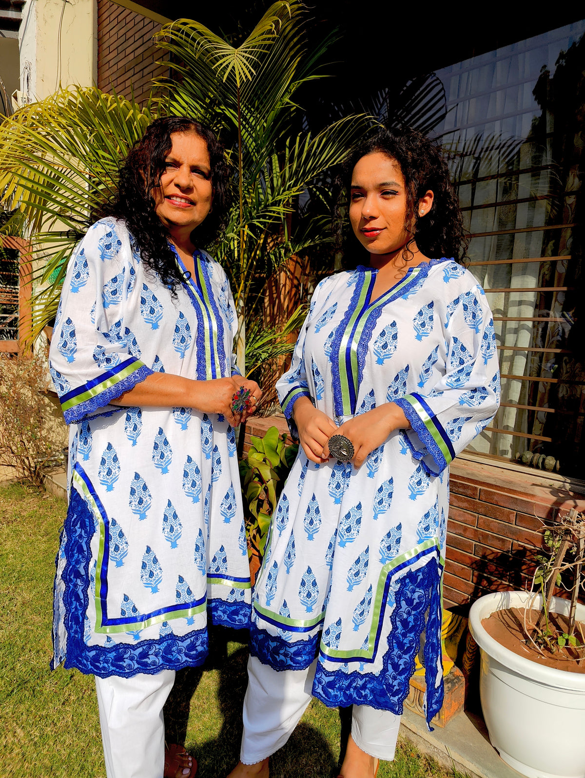 White Handblock Italian Lace Cotton Stitched Co-Ord Set
